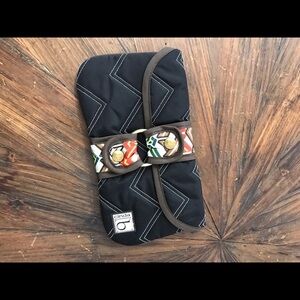 CINDA B Wrislet Wrap a Round Cluth